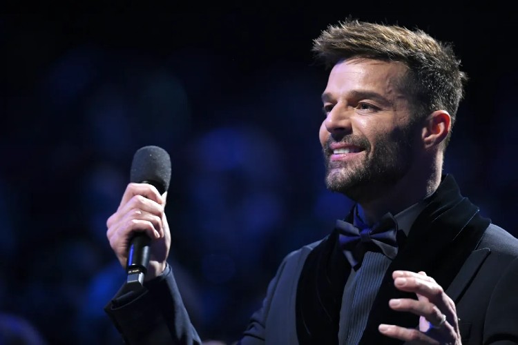 Ricky Martin deberá presentarse ante la Justicia acusado de violencia doméstica Ricky Martin deberá presentarse ante la Justicia acusado de violencia doméstica