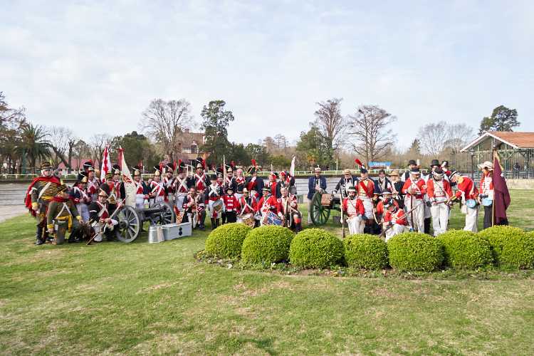 Para festejar el día de Tigre se realizó una recreación de las invasiones inglesas en el HCD Para festejar el día de Tigre se realizó una recreación de las invasiones inglesas en el HCD