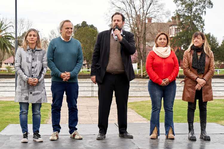 Para festejar el día de Tigre se realizó una recreación de las invasiones inglesas en el HCD Para festejar el día de Tigre se realizó una recreación de las invasiones inglesas en el HCD