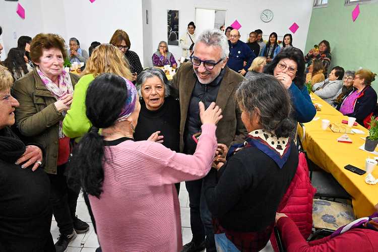 Julio Zamora en Las Tunas: “Trabajamos en conjunto con Nación y Provincia para cumplir los sueños de la comunidad de Tigre”