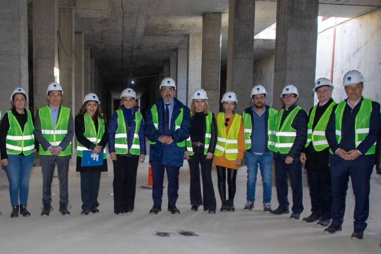 Malena Galmarini recorrió la mega obra de Sistema Agua Sur junto al presidente de la CAF e intendentes del conurbano Malena Galmarini recorrió la mega obra de Sistema Agua Sur junto al presidente de la CAF e intendentes del conurbano