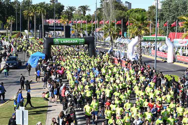 Con miles de corredores se realizó la 37º edición de la Maratón Ciudad de Tigre