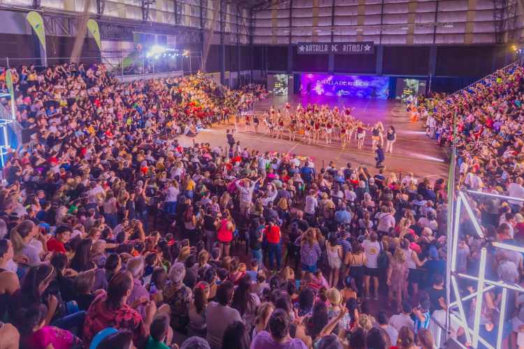 Los Polideportivos de San Fernando tuvieron multitudinarias “Gimnasiadas” de niños y adultos Los Polideportivos de San Fernando tuvieron multitudinarias “Gimnasiadas” de niños y adultos