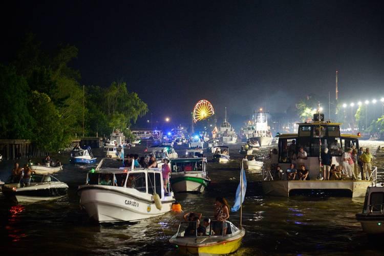 Con una convocatoria multitudinario Tigre celebró el 73° aniversario del Día de la Virgen