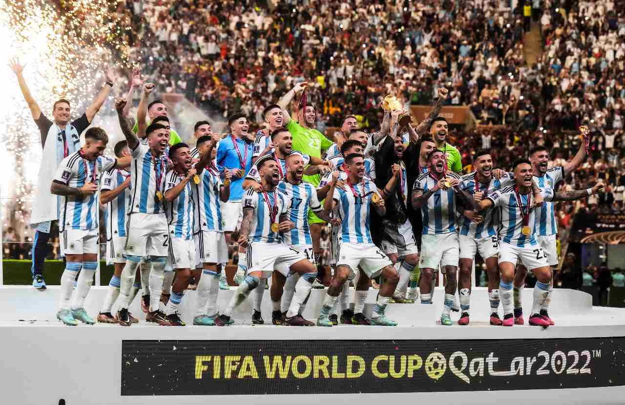 Argentina Hizo Historia: Se coronó campeón mundial con una sufrida y eterna victoria en penales