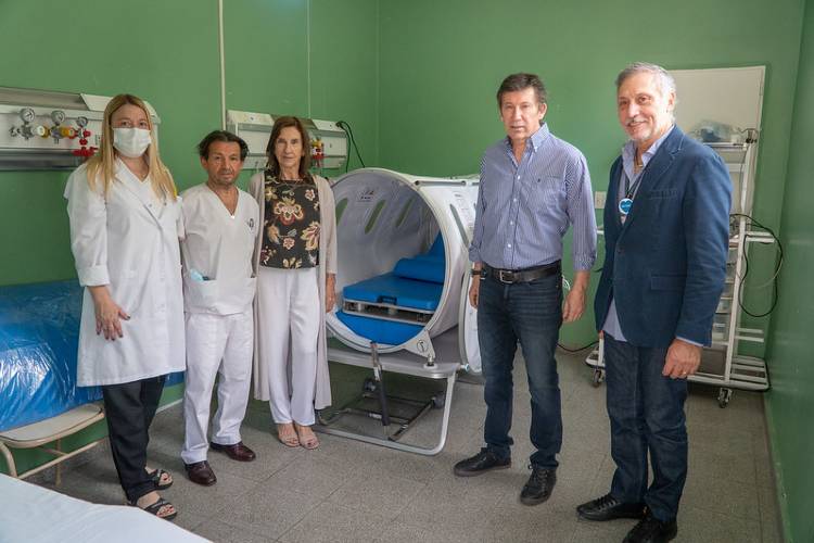Posse inauguró una sala de medicina hiperbárica en el Hospital de Boulogne