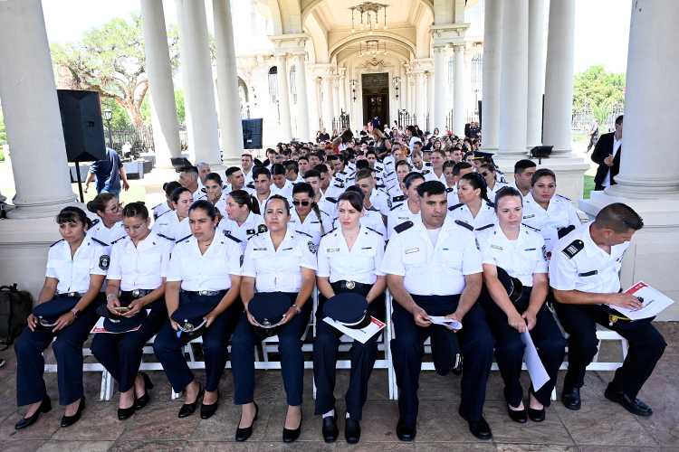  El Municipio de Tigre rindió homenaje a los efectivos de la Policía de la Provincia de Buenos Aires en un nuevo aniversario