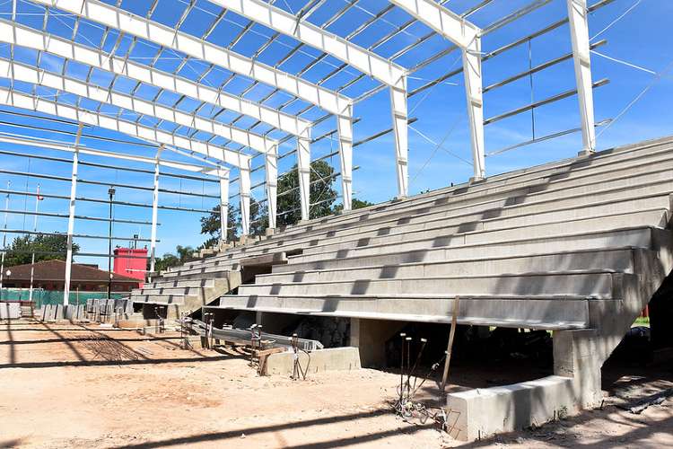 Julio Zamora monitoreó los avances del nuevo microestadio de Don Torcuato. Julio Zamora monitoreó los avances del nuevo microestadio de Don Torcuato.