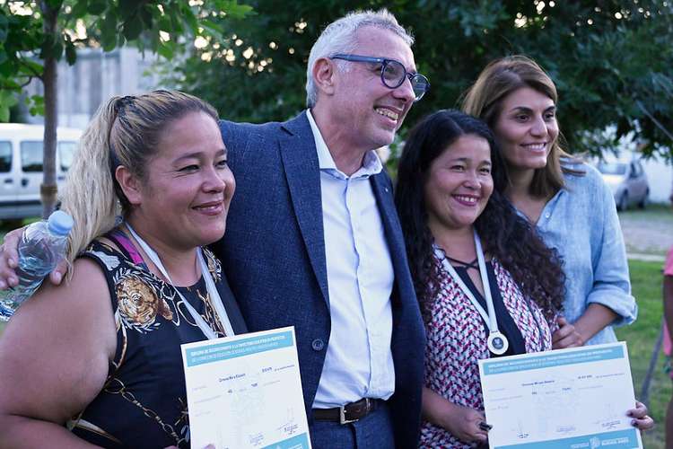En Tigre, se entregaron los títulos del programa de Finalización de Estudios Primarios y Secundarios (FinES)