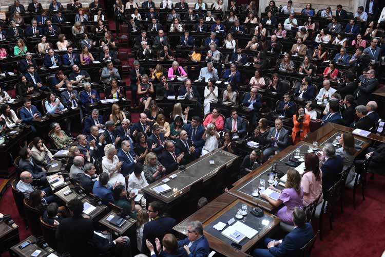 Diputados celebran 40 años de democracia ininterrumpida