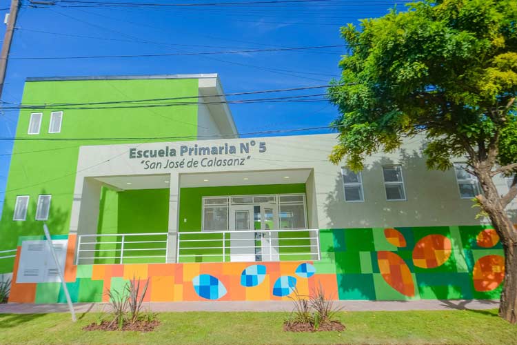 El Intendente de San Fernando, junto al Director General de Cultura y Educación de la Provincia, inauguraron la Escuela Primaria N°5 y Secundaria N°19