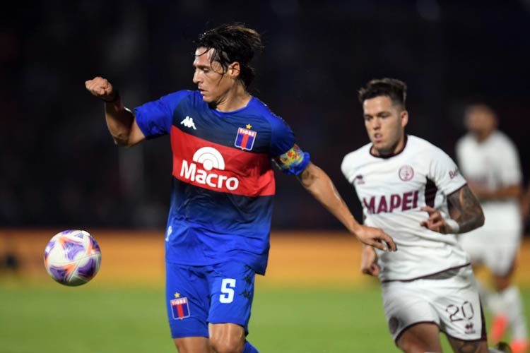 Tigre derrotó a Lanús con gol de Retegui en el último minuto