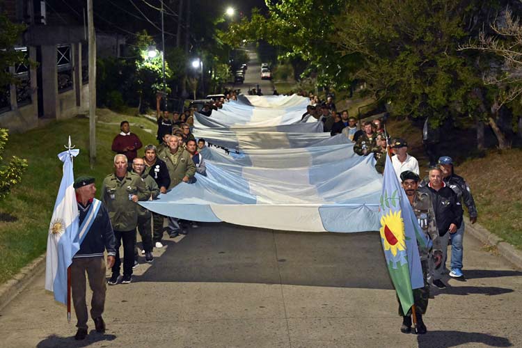 Municipio de Tigre y la Unión de ex Combatientes realizaron una emotiva vigilia en General Pacheco