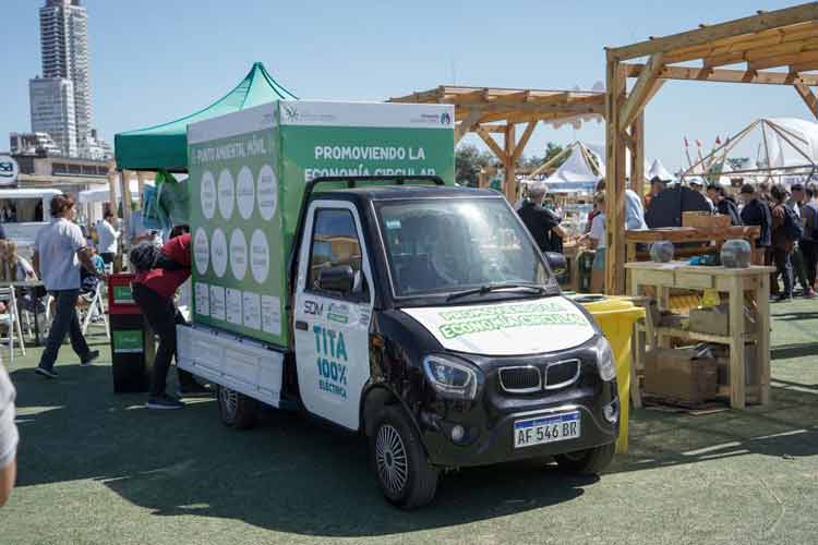Vicente López presentó sus iniciativas sustentables en la Bioferia Vicente López presentó sus iniciativas sustentables en la Bioferia