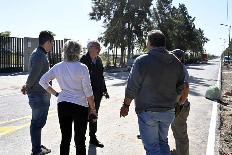 Julio Zamora supervisó la apertura del renovado camino Barbarita en Tigre