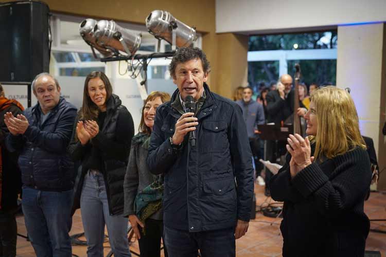 Gustavo Posse, encabezó la inauguración de la amplia Casa de Cultura en Villa Adelina