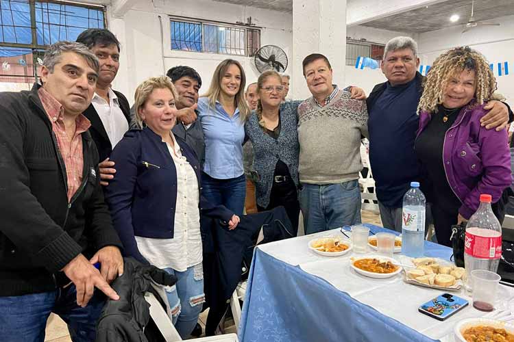 Malena Galmarini celebró el 25 de mayo con un locro familiar en Las Tunas