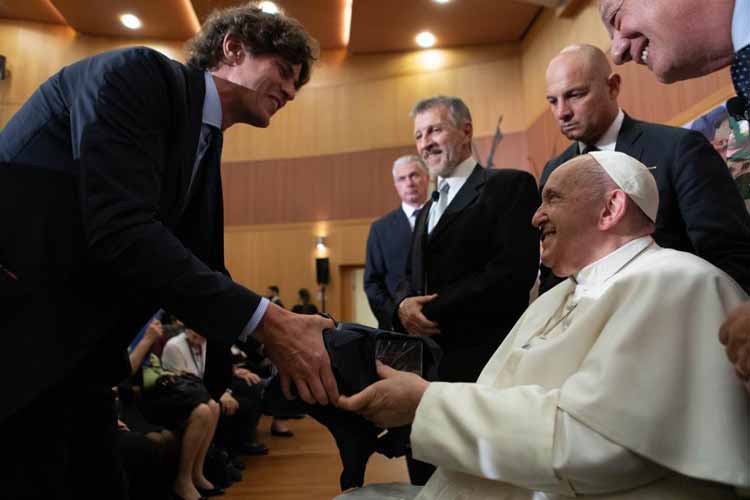 Martín Lousteau concluyó su viaje en Roma con un encuentro con el Papa