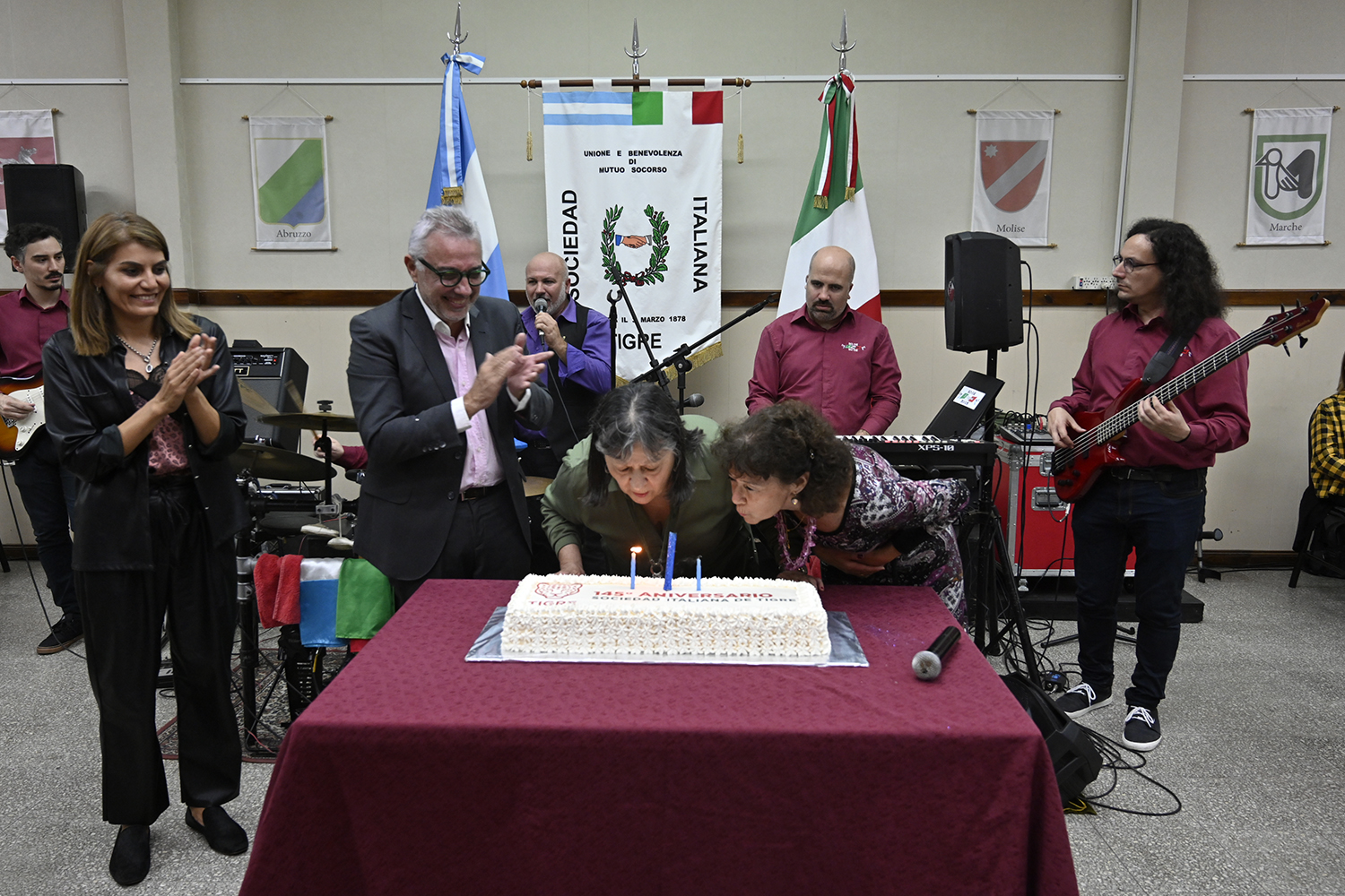 Julio Zamora acompañó el 145° aniversario de la Sociedad Italiana de Tigre
