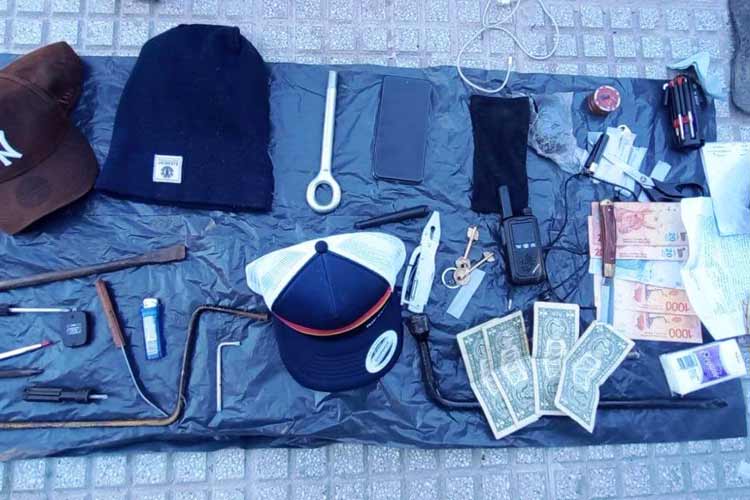 Detienen a un colombiano en San Isidro por robar autos con inhibidores de señal Detienen a un colombiano en San Isidro por robar autos con inhibidores de señal