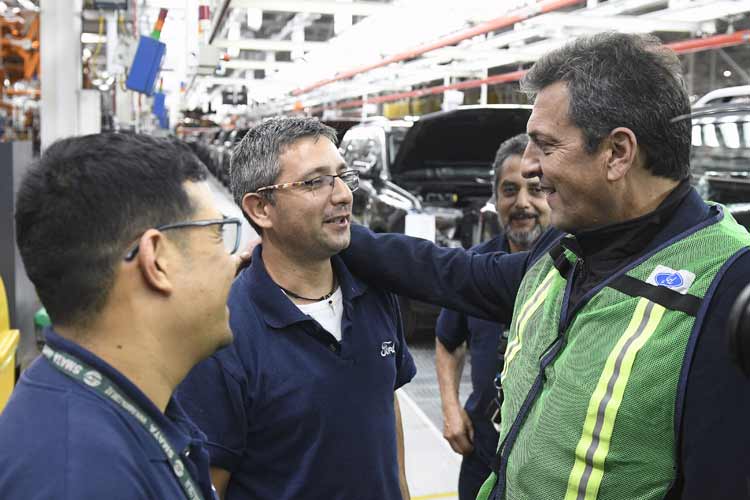 Sergio Massa visita planta de Ford en General Pacheco