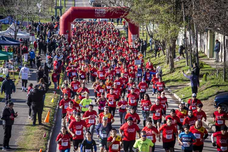 Se corrió la maraton “Comunidad de Tigre” en celebración del 88 aniversario de El Talar Se corrió la maraton “Comunidad de Tigre” en celebración del 88 aniversario de El Talar