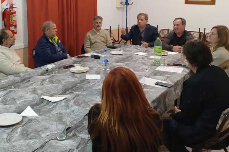 Candidatos de La Libertad Avanza de Tigre se reunieron con la Cámara de Comercio de General Pacheco