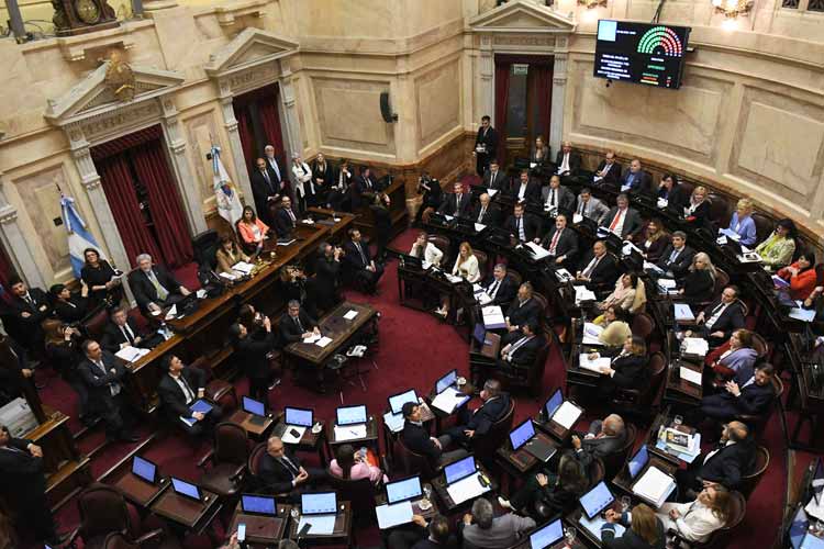 El Senado convirtió en ley el proyecto que reforma el Impuesto a las Ganancias enviado por Sergio Massa
