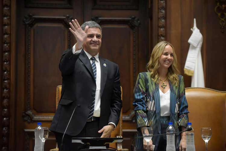 Jorge Macri juró su cargo como jefe de Gobierno porteño ()