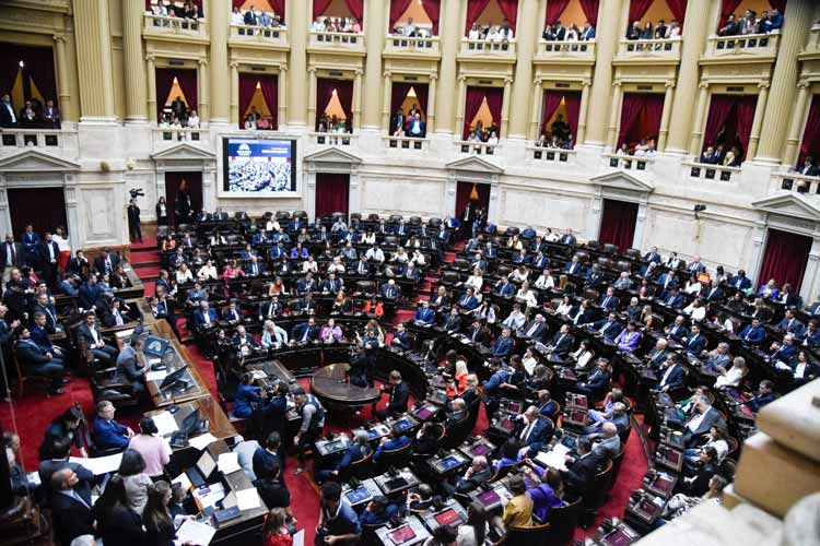 Juraron los 130 diputados electos en los comicios del 22 de octubre