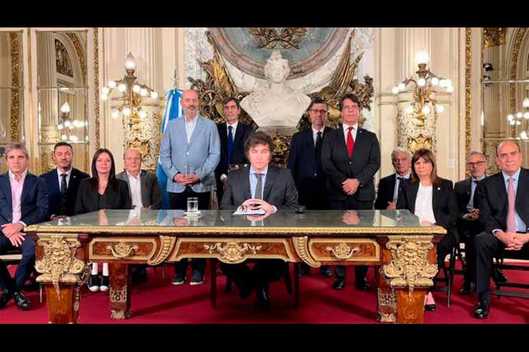 Milei establece por DNU una profunda desregulación de la economía y deroga múltiples leyes Milei establece por DNU una profunda desregulación de la economía y deroga múltiples leyes