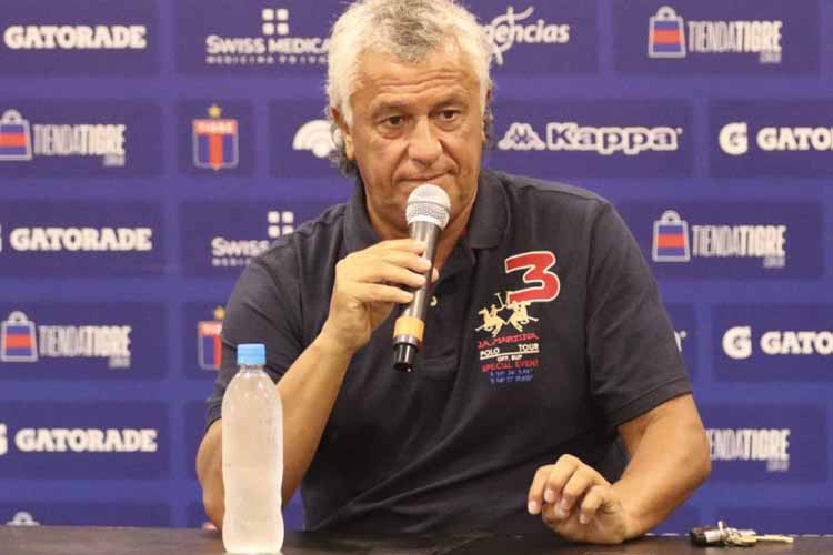 “Pipo” Gorosito fue presentado como entrenador de Tigre con máxima ilusión y proyectos para la temporada 2024