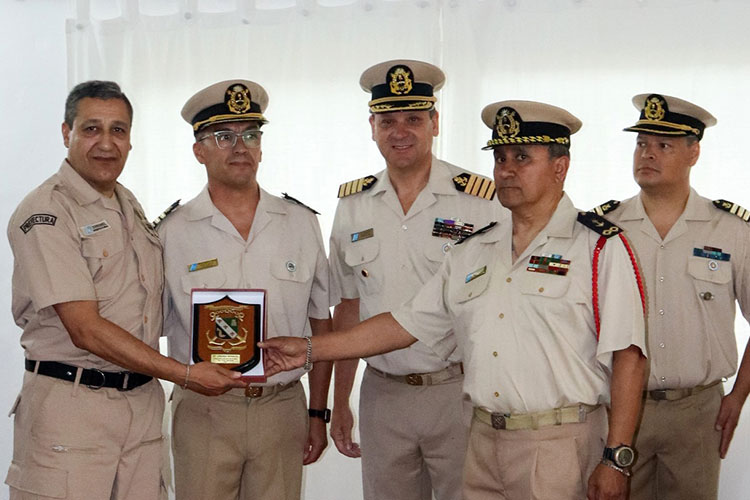 Ramón Lanús participó del acto de cambio de mando de la Prefectura Naval San Isidro.