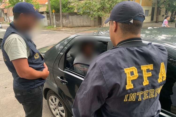 Detuvimos a un peligroso fugitivo con Alerta Roja de Interpol en San Martín.