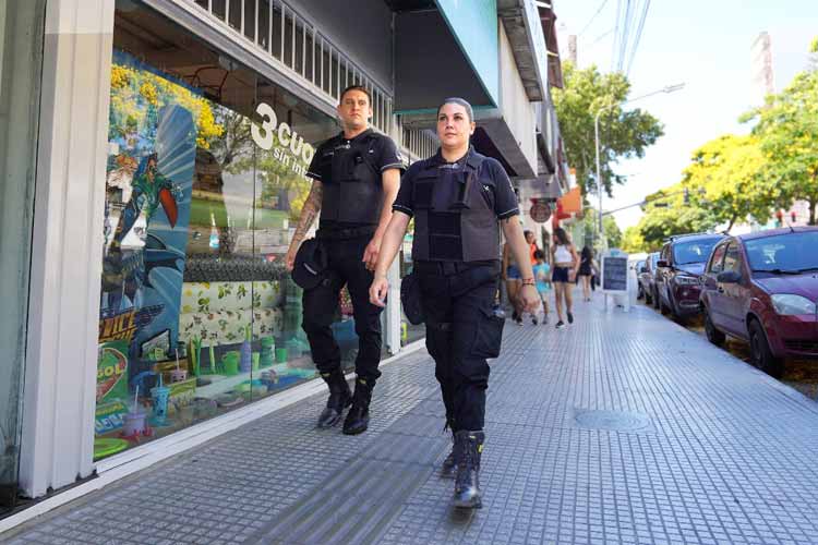 Vicente López suma nuevos agentes de patrulla en centros comerciales