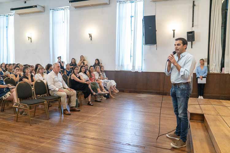 Ramón Lanús y Esteban Bullrich participaron de una jornada de capacitación con más de 300 docentes de San Isidro