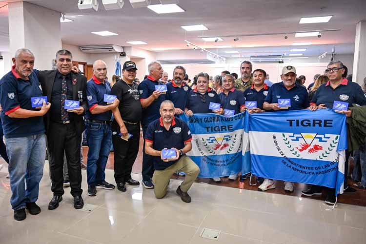 Emotivo homenaje a los héroes de Malvinas en el HCD de Tigre