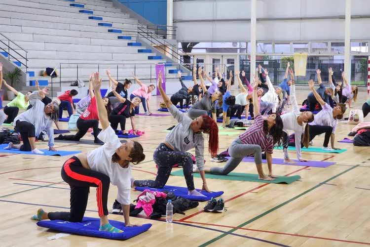El municipio de Tigre promueve bienestar con segundo encuentro de yoga en Benavídez