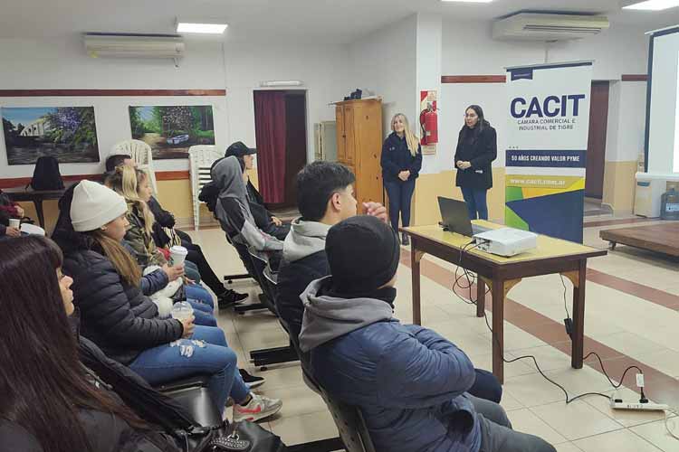 Capacitación del Municipio de Tigre en manipulación de alimentos para empresas gastronómicas