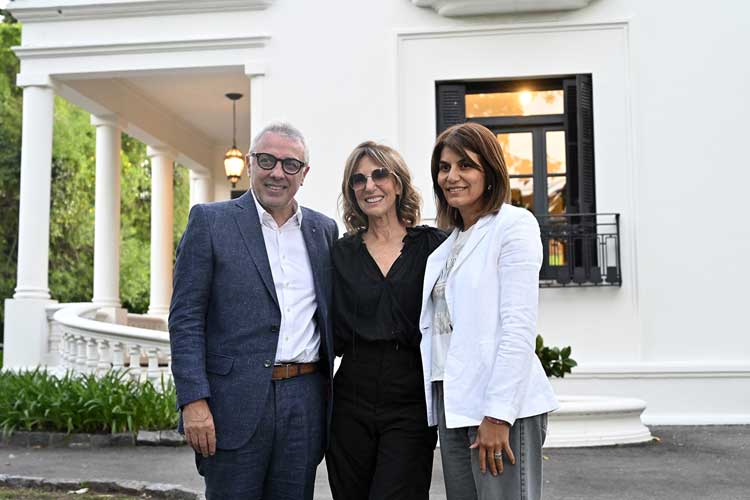 Julio Zamora acompañó la reapertura de Casa Angelman en Tigre Julio Zamora acompañó la reapertura de Casa Angelman en Tigre