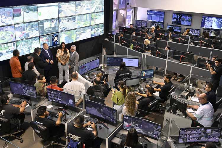 Julio Zamora mantuvo una reunión con su par de Villa María (Córdoba), Eduardo Accastello Julio Zamora mantuvo una reunión con su par de Villa María (Córdoba), Eduardo Accastello