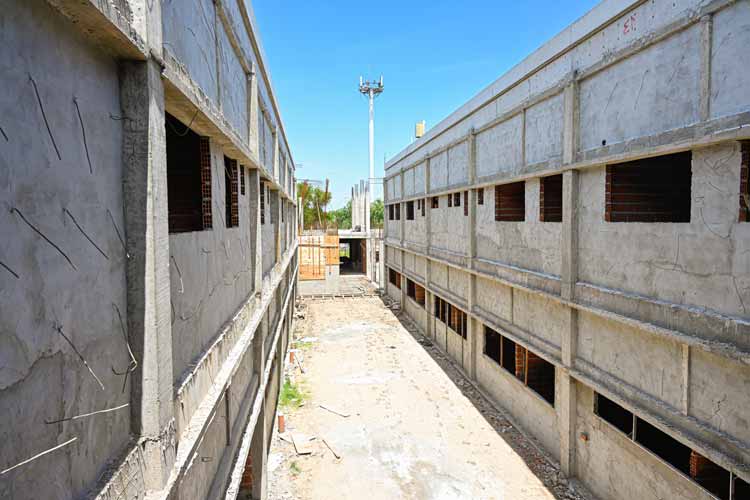 Julio Zamora supervisó los avances del Hospital de Alta Complejidad para Adultos en Tigre Julio Zamora supervisó los avances del Hospital de Alta Complejidad para Adultos en Tigre