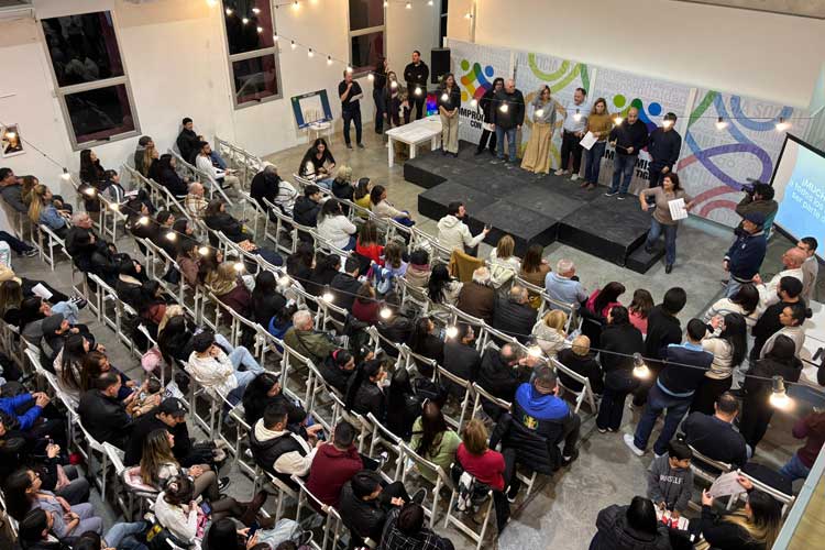 Más de 300 estudiantes completaron su formación en el CFP 408 “Eduardo Fernández” de Tigre Más de 300 estudiantes completaron su formación en el CFP 408 “Eduardo Fernández” de Tigre