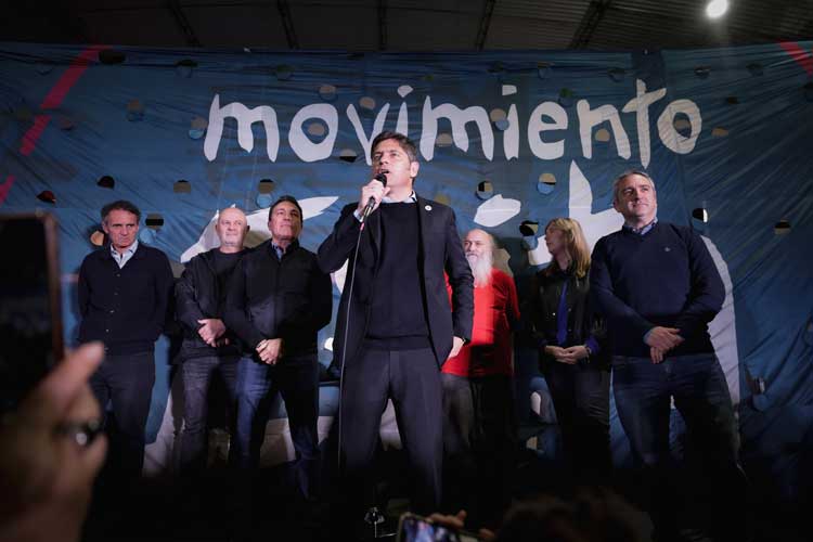 Axel Kicillof llama a llenar las urnas: “Quedarse en casa es hacerle el juego a la derecha” Axel Kicillof llama a llenar las urnas: “Quedarse en casa es hacerle el juego a la derecha”