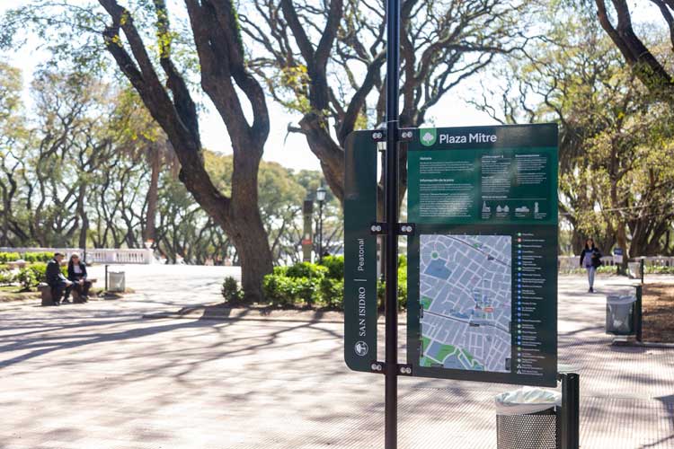 San Isidro suma cartelería con tiempos de caminata y puntos de interés en el casco histórico San Isidro suma cartelería con tiempos de caminata y puntos de interés en el casco histórico