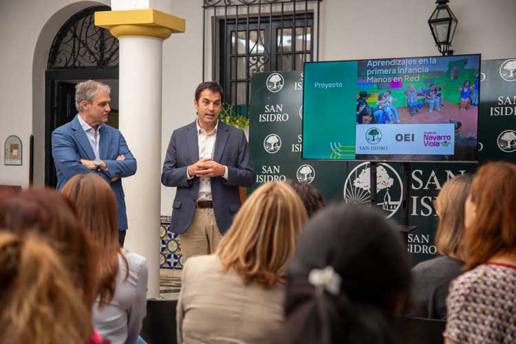 Presentaron en San Isidro el programa “Manos en Red”, que iniciará su etapa en los Centros Faro Presentaron en San Isidro el programa “Manos en Red”, que iniciará su etapa en los Centros Faro