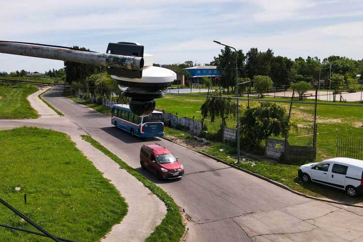 San Isidro refuerza la seguridad con cámaras inteligentes en el Bajo Boulogne y barrios populares San Isidro refuerza la seguridad con cámaras inteligentes en el Bajo Boulogne y barrios populares