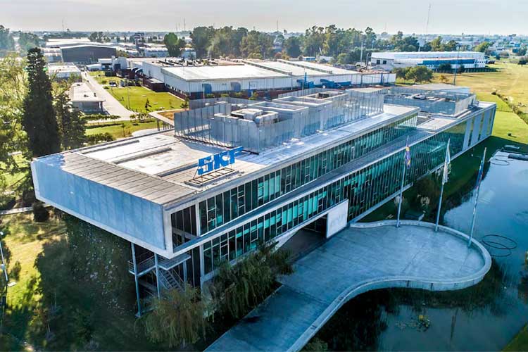Otro golpe a la industria: SKF cierra su planta en Tortuguitas y a despide de 150 empleados Otro golpe a la industria: SKF cierra su planta en Tortuguitas y a despide de 150 empleados