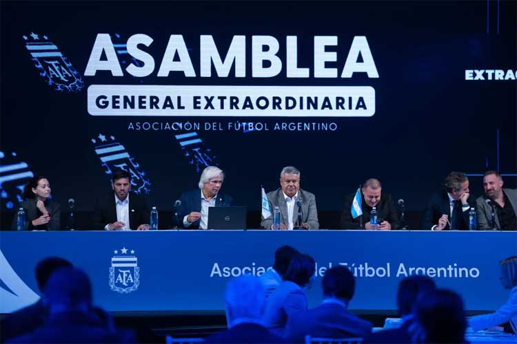 Claudio Tapia presentó UnAFA, la universidad del fútbol argentino que comenzará en 2026 Claudio Tapia presentó UnAFA, la universidad del fútbol argentino que comenzará en 2026