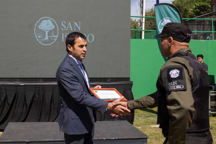 San Isidro refuerza su Patrulla Municipal con 31 nuevos agentes y alcanza los 331 efectivos San Isidro refuerza su Patrulla Municipal con 31 nuevos agentes y alcanza los 331 efectivos